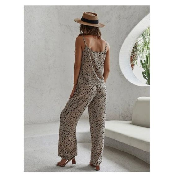 CAMI TOP & WIDE LEG PANTS - Picture 3 of 3